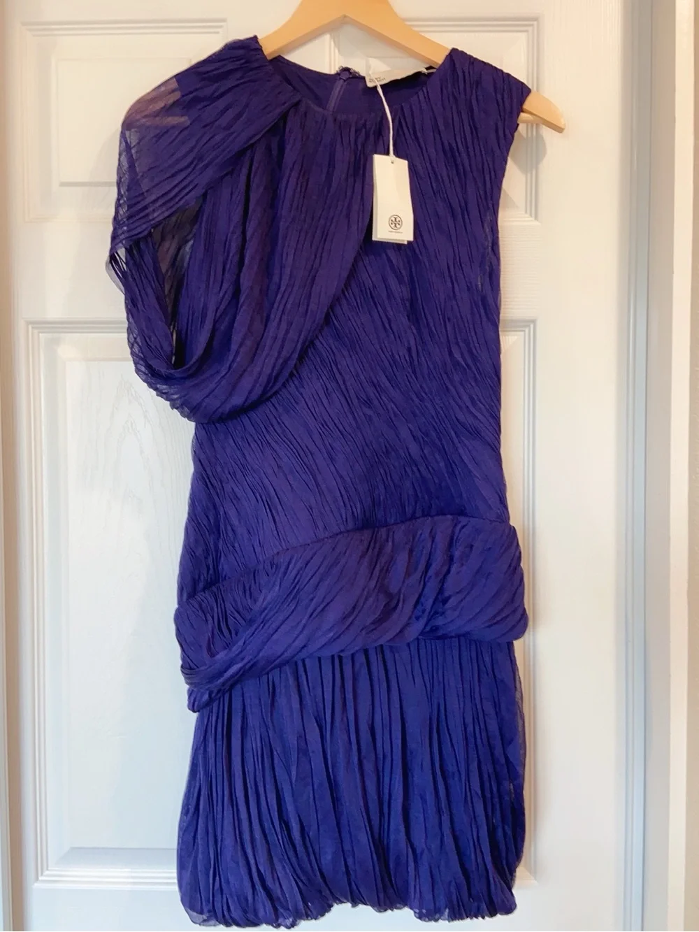 NWT $2298 Tory Burch One-sleeve Draped Silk-plissé Mini Dress In Purple